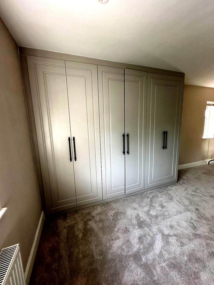 Bespoke wardrobe project #39 — a hand-finished piece by our studio