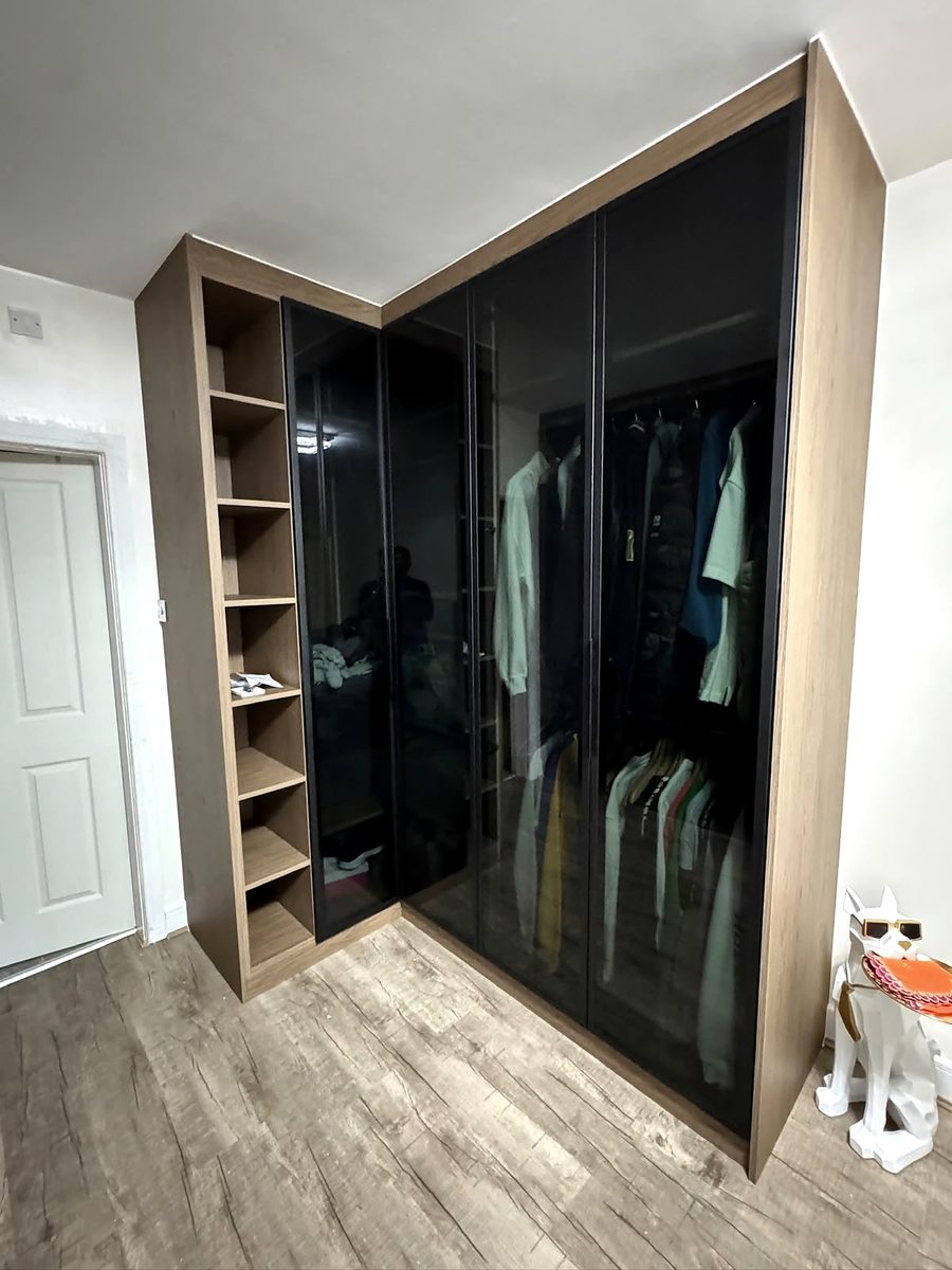 Bespoke wardrobe project #31 — a hand-finished piece by our studio