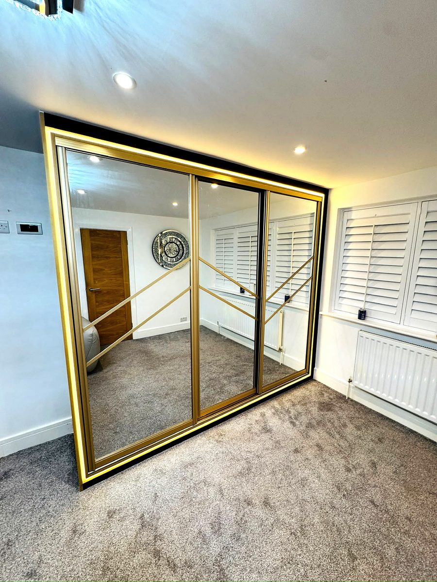 Bespoke wardrobe project #49 — a hand-finished piece by our studio